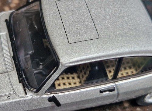 Corgi CP10801 Professionalmania Bodies Strato Silver Ford Capri Mk3 3.0S 1979 - Picture 12 of 15