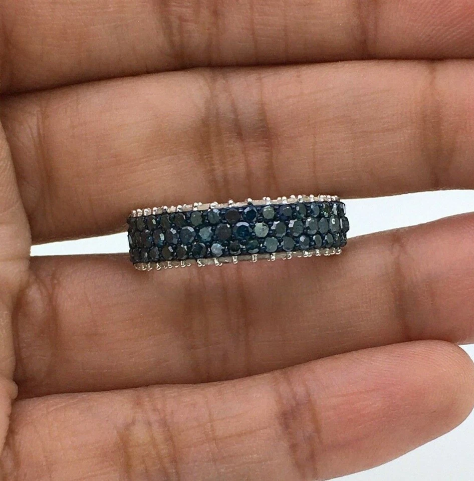 Anillo de plata de ley con motivo floral con racimo de diamantes blancos naturales corte redondo 0,56 quilates Foto 4 de 4