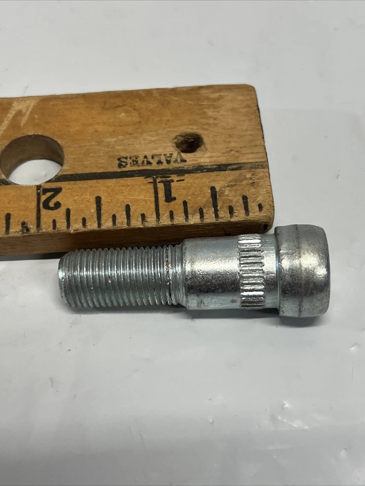 Dorman 610-154 1/2-20 Serrated Wheel Stud - .625 In. Knurl, 1-25/32 In. Length - Image 2 of 4