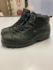 nike acg boots orange