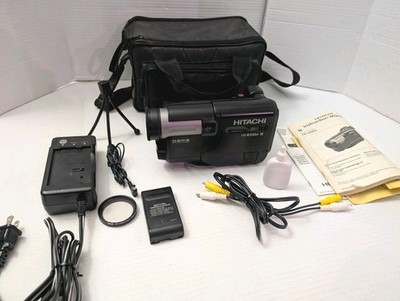 Hitachi VM-E220A 8mm Video8 Video Camcorder Camera VCR Transfer BUNDLE TESTED