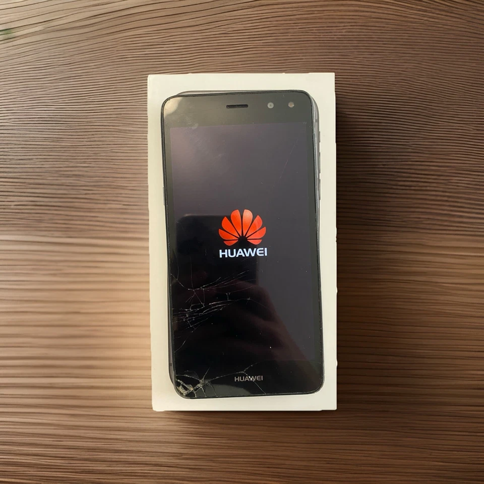 Huawei y6 2017 - Image 4 of 4