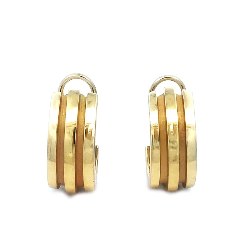 Tiffany & Co. Atlas Gold Earrings 18k Yellow Grooved Oval Post