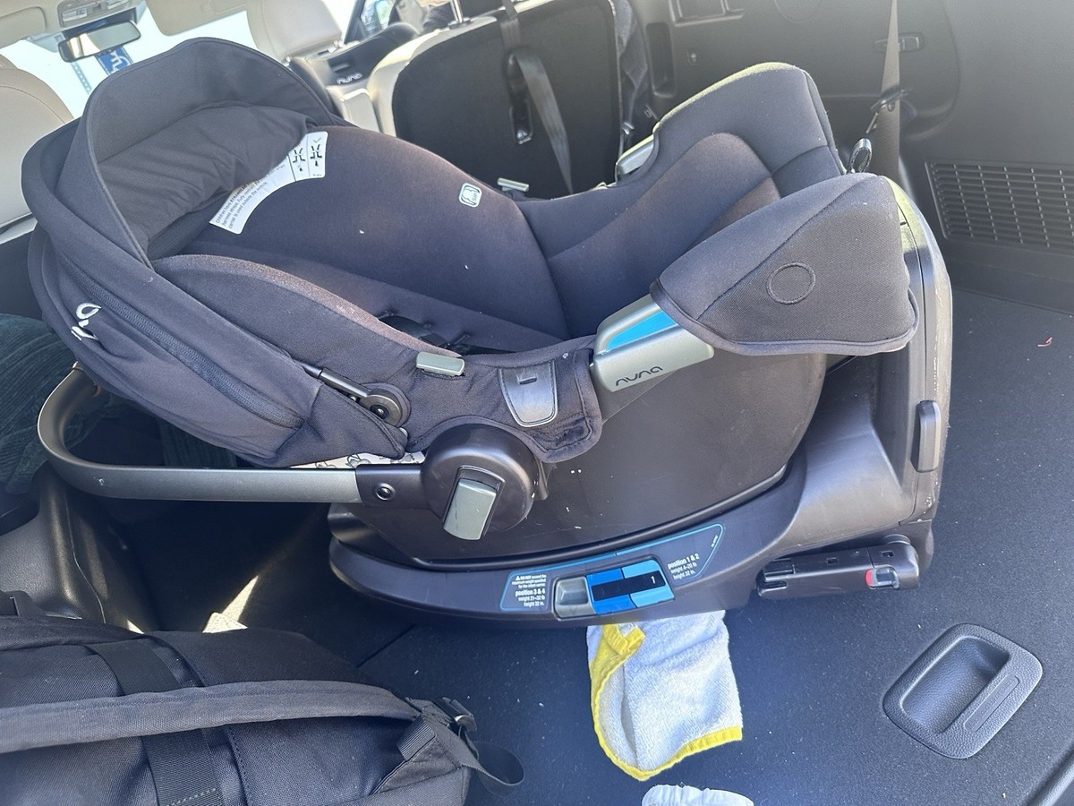 Nuna Pipa Lite LX Infant Baby Car Seat with Adapter Base | eBay