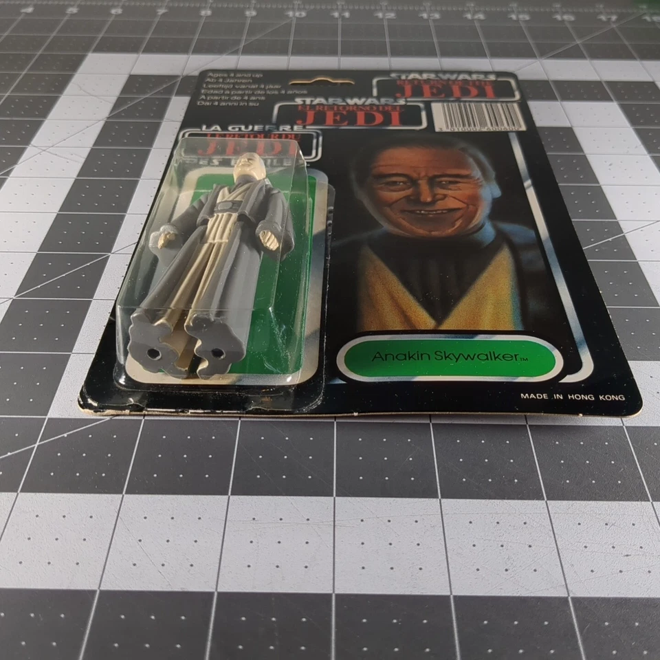 Figura de colección Palitoy 1983 Star Wars Trilogo Anakin Skywalker como nueva en tarjeta Foto 4 de 4