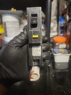 Homeline 15 Amp Single-Pole GFCI Circuit Breaker