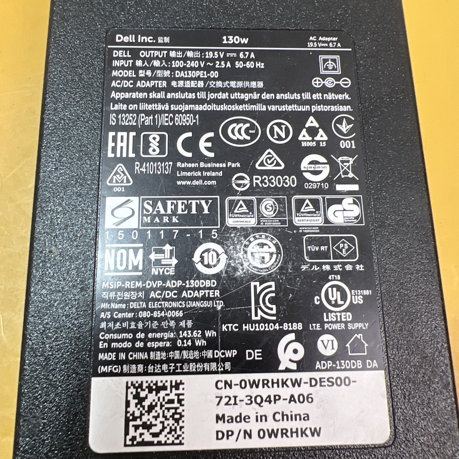 Dell D6000 Universal Docking Station Black 130W AC Adapter USB 3.0