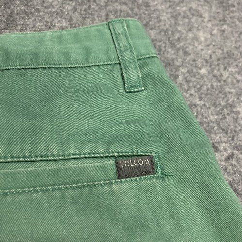 Volcom Shorts Mens Size 30 Chino Flat Front Diamond Logo - Picture 8 of 9