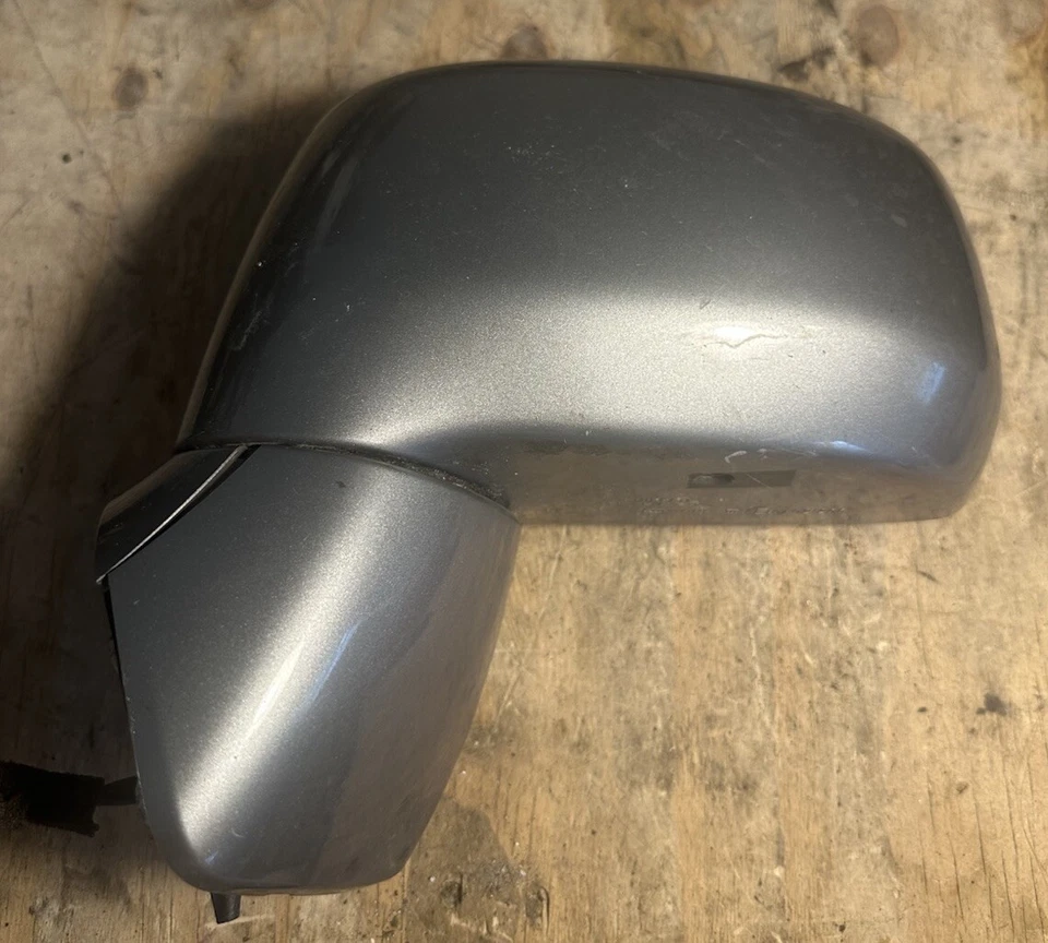 2011 NISSAN VERSA Side View Door Mirror DRIVER LEFT SIDE LH E13 021206 E-61) OEM - Image 2 of 4