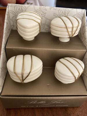 Bella Lux Set of 4 Drawer Knobs, New
