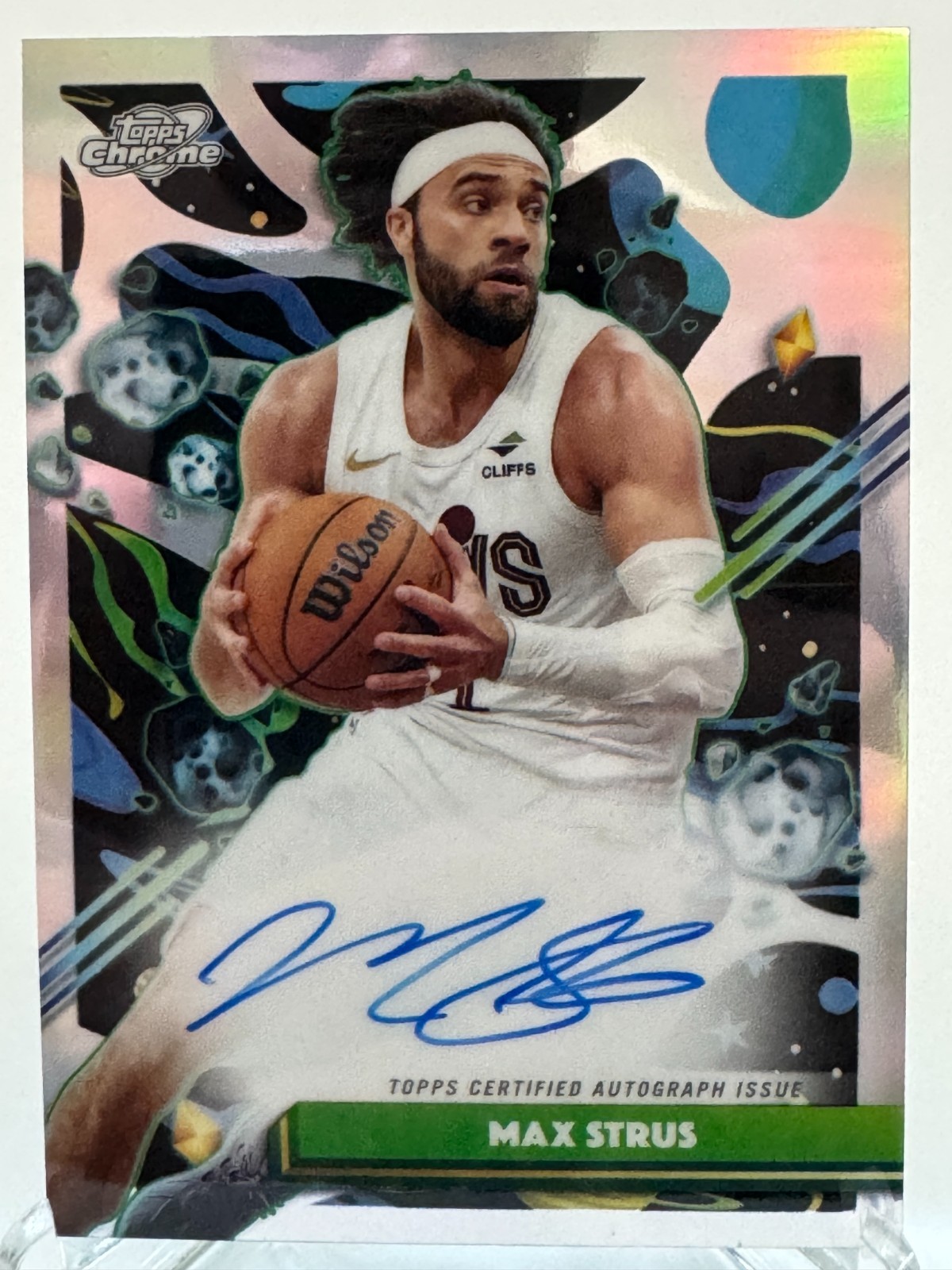 2025-26 Topps Chrome Cosmic Basketball Max Strus Refractor On Card Auto #CCA-MS