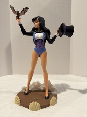 DC Batman: The Animated Series Gallery Statue Zatanna PVC Figure