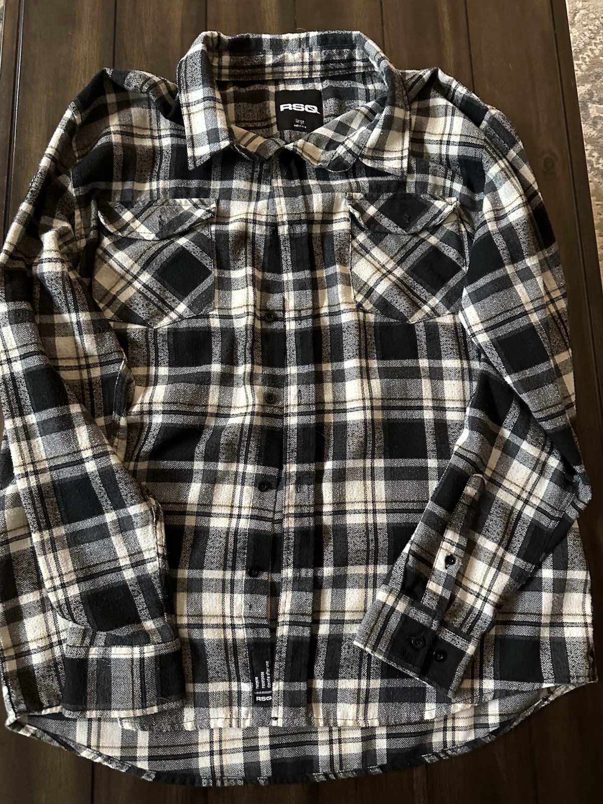 RSQ Men’s Black and White Plaid Flannel Button-Up Shirt – Size Large