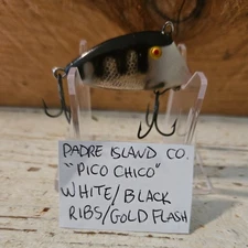 Vtg RARE TEXAS LURE, Padre Island Co. "PICO CHICO. White/Black Ribs/Gold Flash.