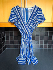 Quiz Blue & White Geometric V-Neck Belted Dress Flutter Sleeve UK 8
