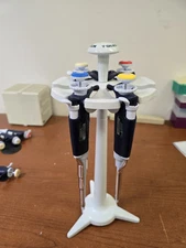 Calibrated set Of 4 Gilson Pipetman L Pipettes with Stand  P10 P20 P200 P1000