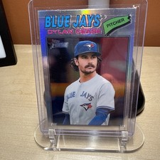 2026 Topps Heritage Chrome Refractor #260 Dylan Cease SP (BLUEJAYS) !
