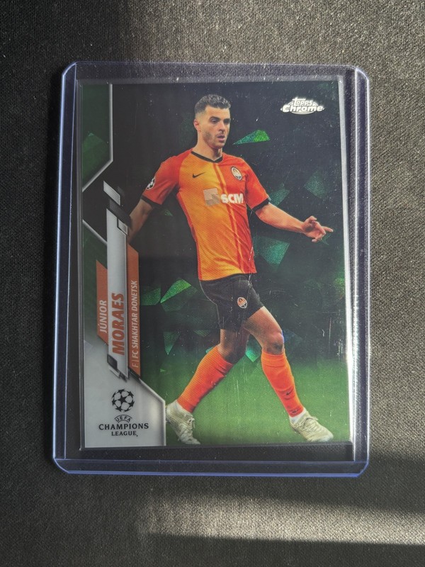 2019 Topps Chrome Sapphire UEFA Junior Moraes Refractor Green #/75