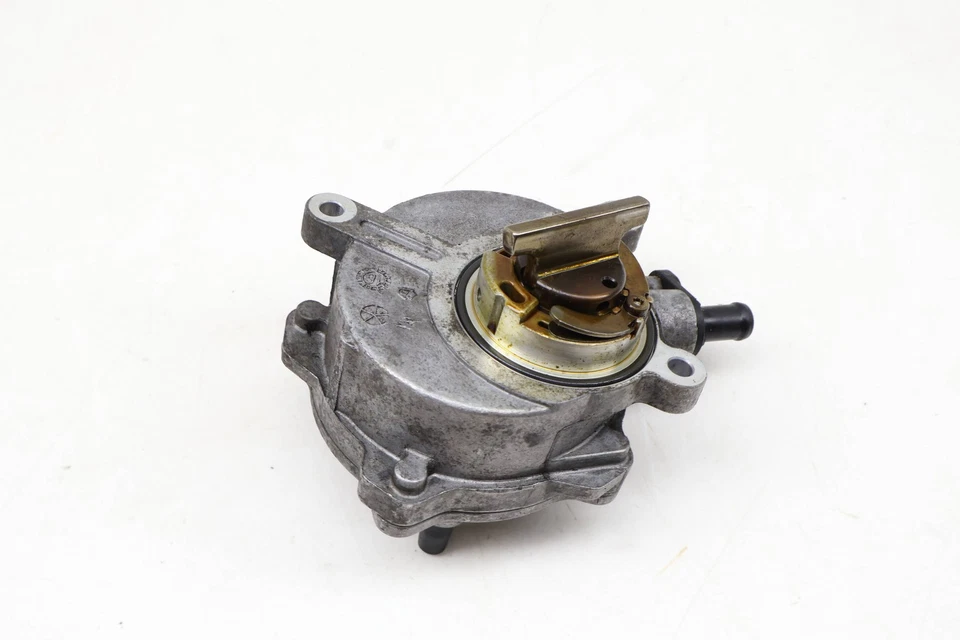 BMW 545I 2004-2005 - Bomba de vacío 7635657 Foto 2 de 4