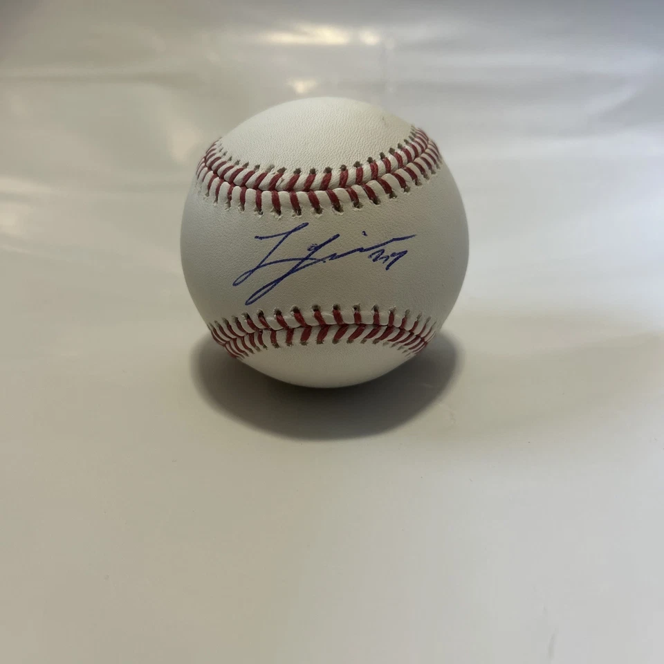 Bola de beisebol assinada por Lucas Giolito - Chicago White Sox - Autenticada - Imagem 2 de 3