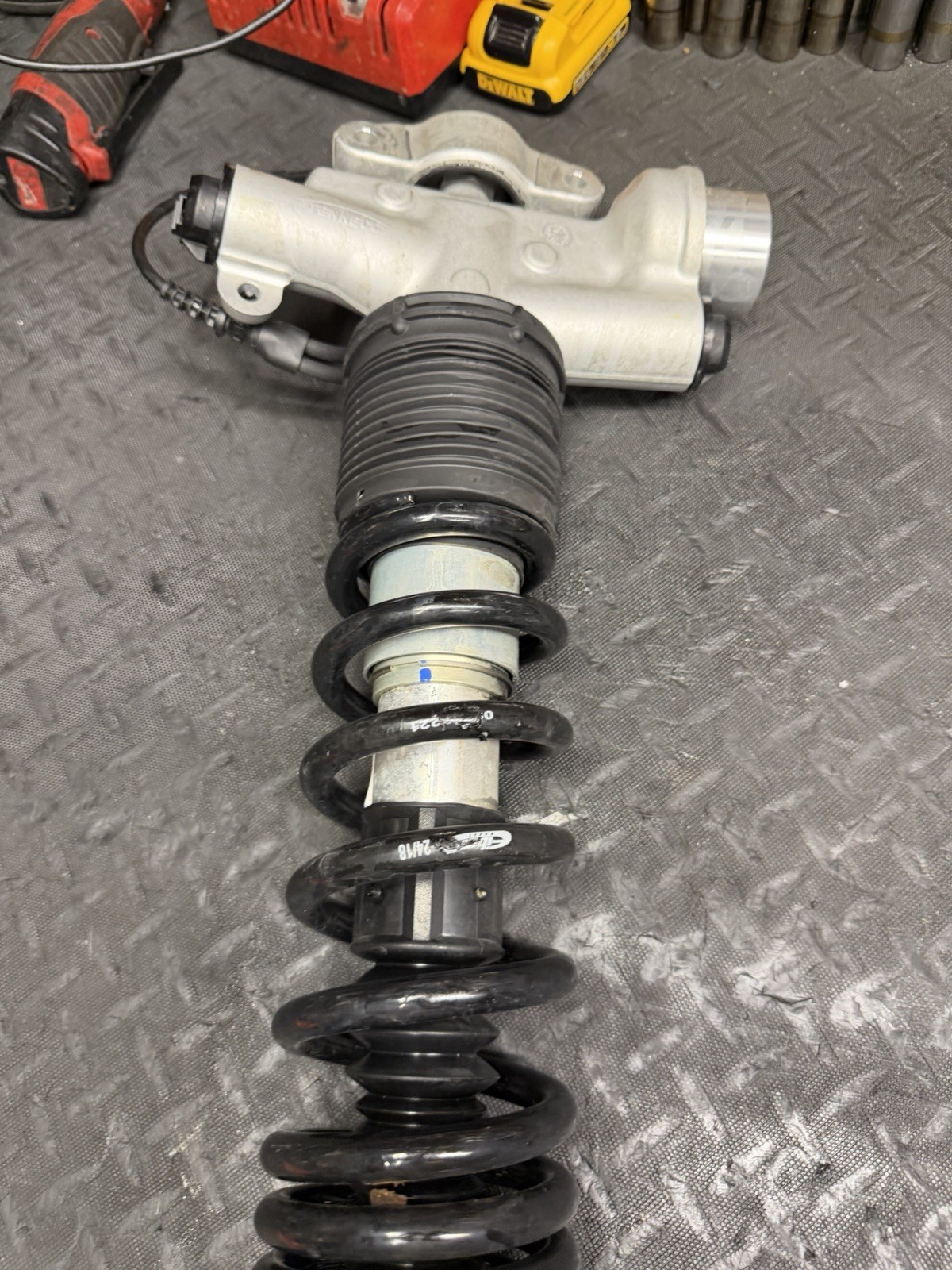McLaren 570S Front Left Axle