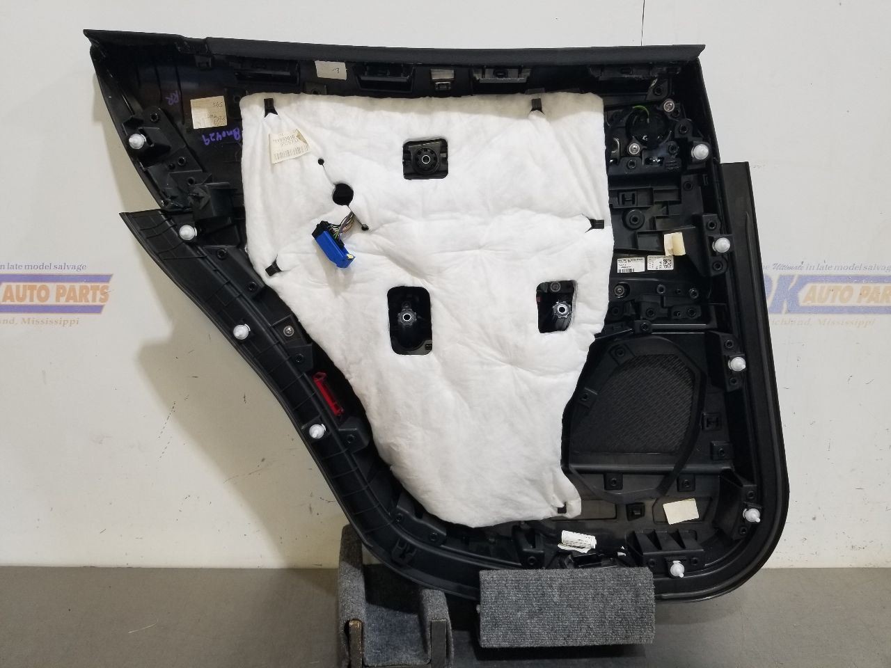 23 2023 MASERATI GRECALE DOOR TRIM PANEL REAR RIGHT PASSENGER BLACK 