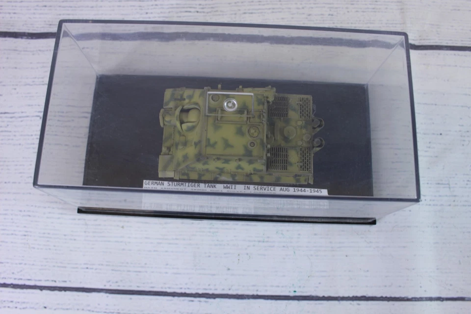 Dragon Armor 1/72 German Sturmtiger Tank 1944/45 In Case - Image 2 of 4