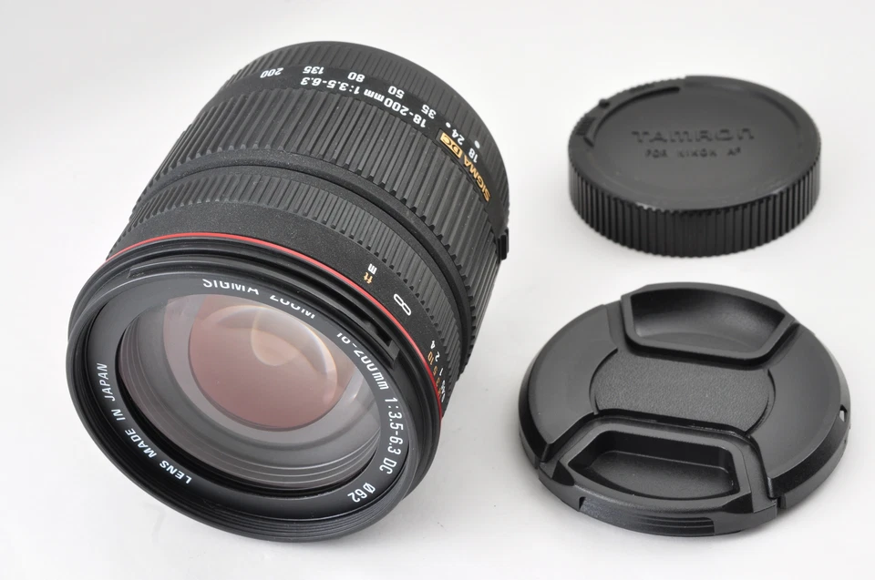 Near MINT Sigma 18-200mm f/3.5-6.3 DC Zoom Lens for NIKON F mount Fast Delivery - Image 2 of 4