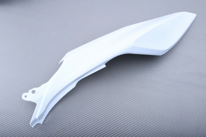 Carénage arrière droit Z400 non peint pour remplacer une coque moto cassée 2019-2021