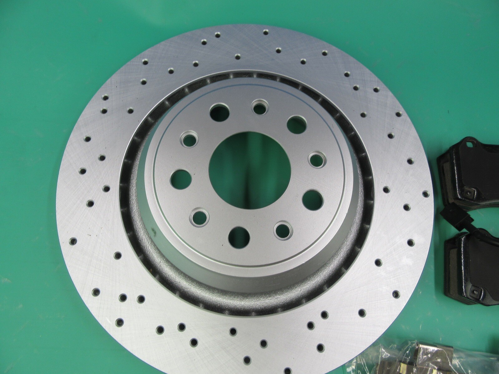 Maserati Ghibli S Sq4 Quattroporte front rear brake pads & rotors