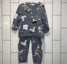 Mickey and Pals outfit Disney Mickey Mouse 3T