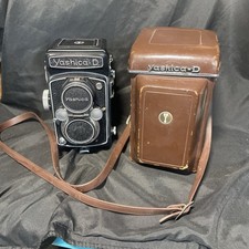 Yashica D camera 120 film Copal MXV Made IN Japan