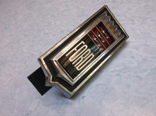 Ford 1972 Ltd Emblem With Backing Plate 39386