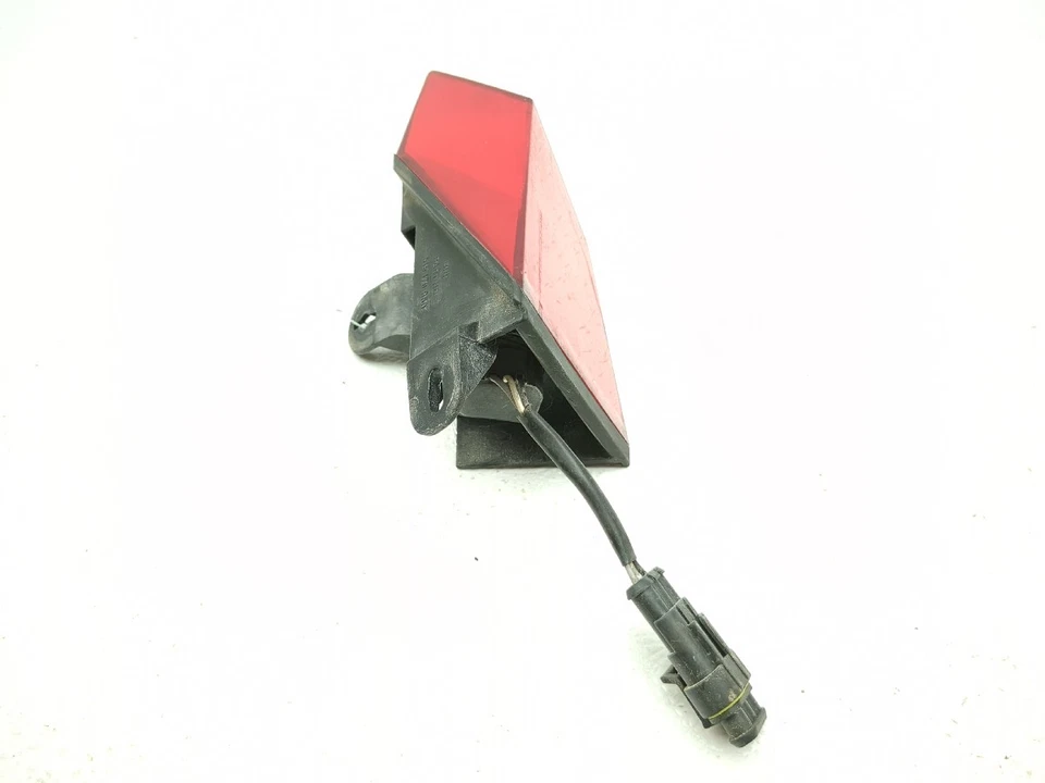 13-15 Can Am Spyder Roadster ST lanterna traseira esquerda luz de freio traseira lente lâmpada - Imagem 2 de 4