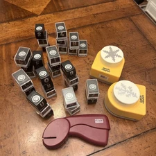 Marvy Uchida Cassette Paper Punch Crafting Tool With 34 Punches 2 large punches