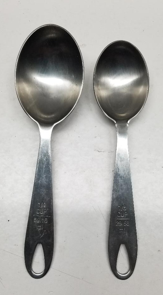 Martha Stewart Everyday MSE 2 Measuring Scoop Spoons 1/8 & 1/4 Cup Stainless