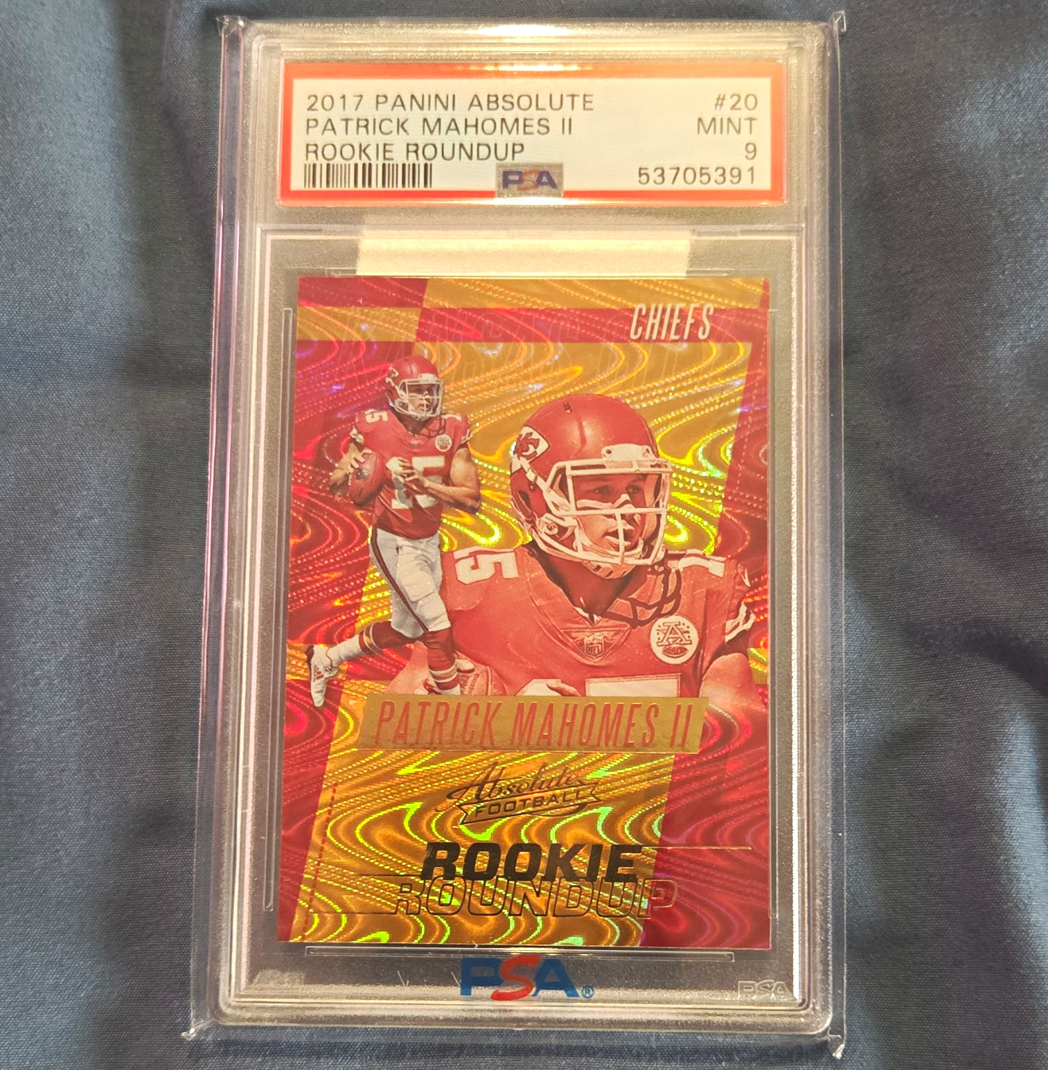 2017 Panini Absolute Patrick Mahomes II Rookie Roundup #20 RC PSA 9 Chiefs
