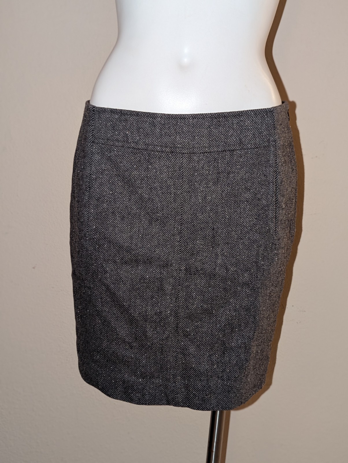 Banana Republic Wool Mini Skirt Preppy Academic 90s  Minimal