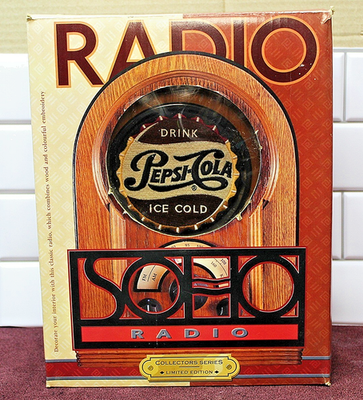 Boxed Vintage Pepsi Cola AM/FM Radio Collectors Limited Edition