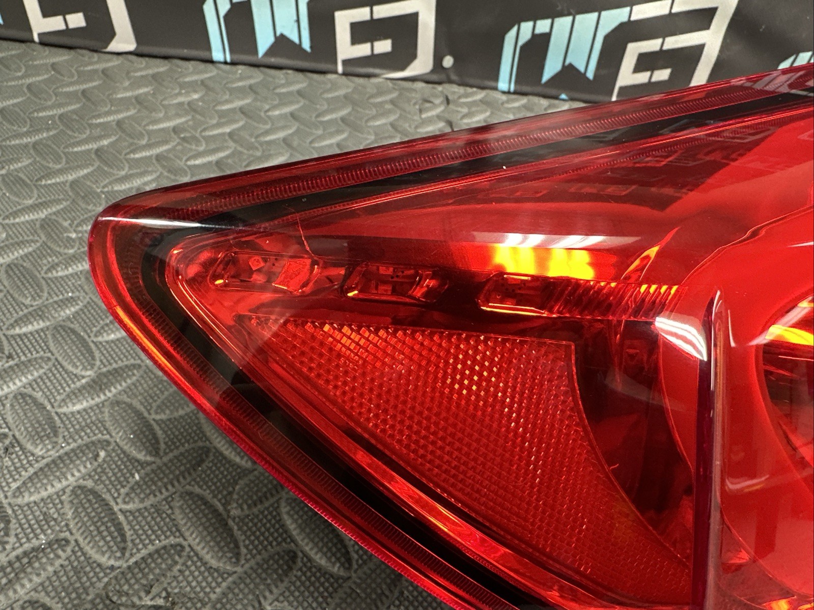 ♻️ OEM 2014-2021 Maserati Quattroporte Left Driver Outer Tail Light Led Lamp
