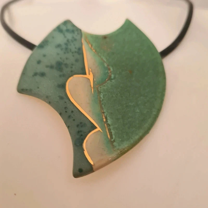 Keramik/Porzellan Halskette grün Kautschuk Halsband Unikat - Bild 2 von 4