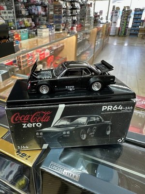 SKYLINE GT-R V8 DRIFT HAKOSUKA COKE ZERO HOOD TRUNK OPENS 1/64 BY POP RACE PR144