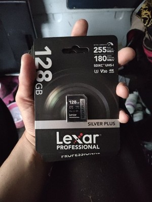 Lexar - Professional SILVER PLUS SDXC, V30 128 GB , 255MB Read, 180MB Write UHS1