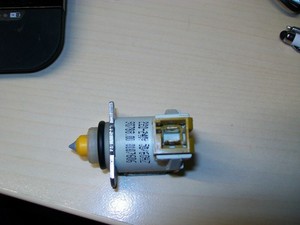 Magnetventil Siemens Bosch Neff Ventil  Zulaufventil  90788.00  0107606