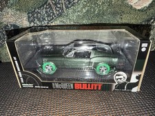 Greenlight 1968 Ford Mustang GT Fastback Bullitt McQueen Chase Car 1/24 Scale