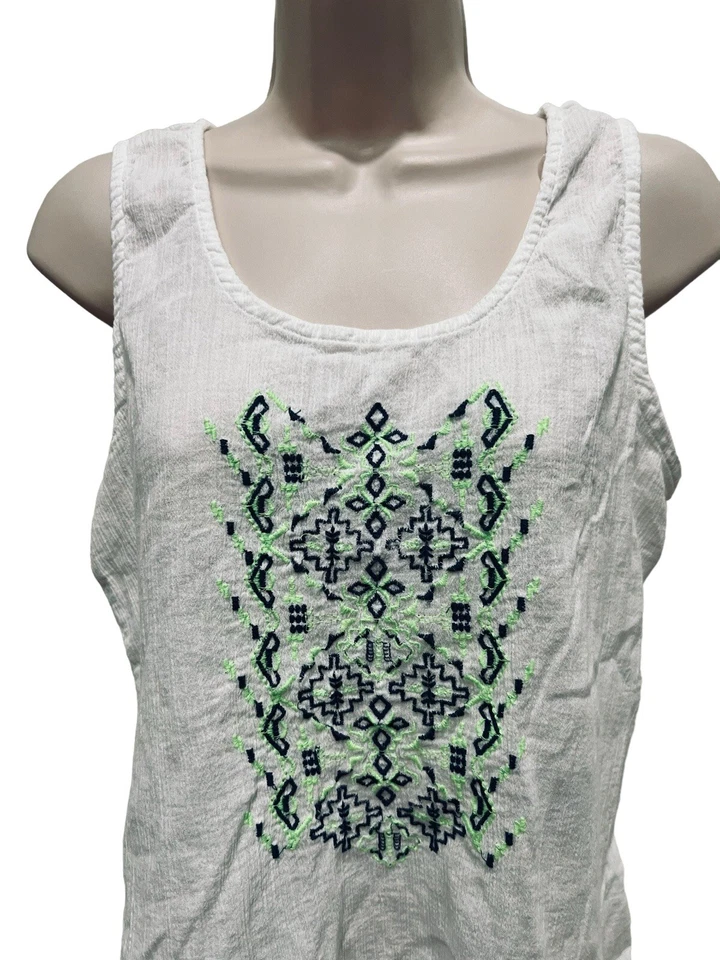 Top Bobbie Brooks Mujer XL Blanco Sin Mangas Bordado Frontal 100% Algodón Foto 2 de 4