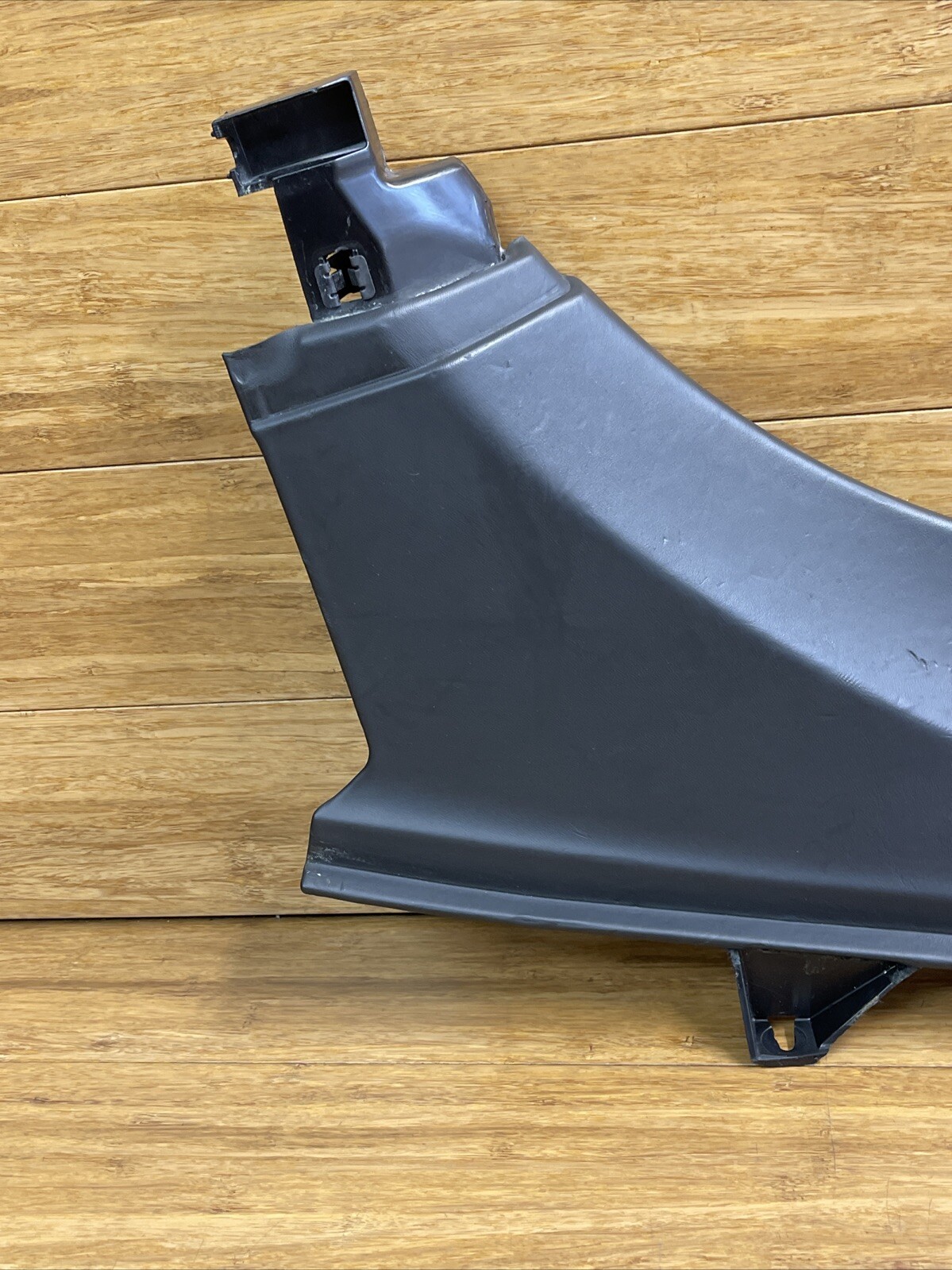 2011-2015 Audi R8 42 Spyder Rear Right Leather Trim Panel Cover OEM *NOTE*