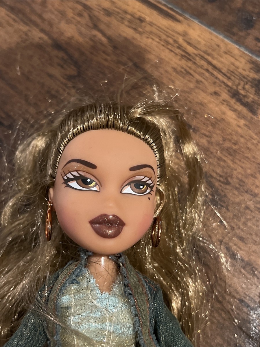 Bratz Doll 2001 Funk N Glow Yasmin Outfit 1st Edition Green Blue