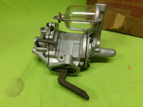 NOS Ford FoMoCo Vacuum Wiper Fuel Pump #9599 Nice! - Picture 3 of 7