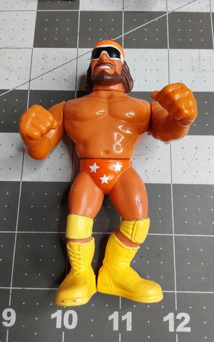 1990 Hasbro Titan Sports WWE WWF Randy Macho Man K...